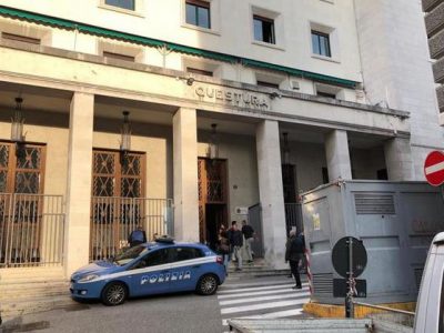 Sparatoria in questura a Trieste, morti  due agenti
