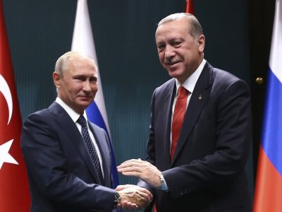 Incontro Putin-Erdogan: prorogata di altre 150 ore la tregua in Siria