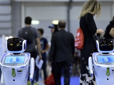 Apre a Roma l’innovativo Maker Faire con i saluti di AstroLuca
