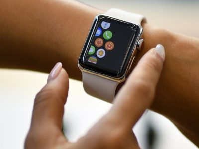 Gadget hi-tech indossabili: acquisti per 41 miliardi di dollari