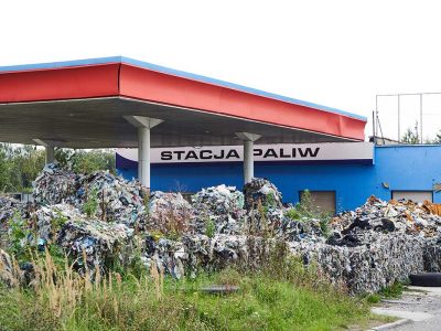 Plastica, Greenpeace denuncia rifiuti italiani abbandonati in Polonia