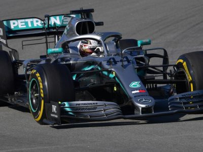 Formula 1, Bottas su Mercedes vince il Gran Premio del Giappone