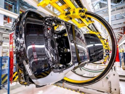 L’accordo tra Fca e Psa si può fare, sì alle basi per un gruppo di risorse e dimensioni glo...