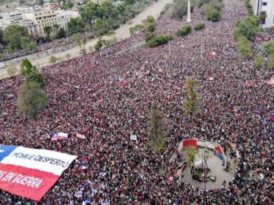 Cile,un milione di persone è scesa in piazza per protestare