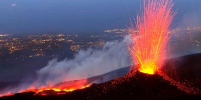 Nuova fase eruttiva dell’Etna, il fenomen...