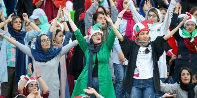 Iran, oggi per la prima volta le donne allo stadio