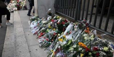 Lutto cittadino a Trieste, mentre l’assas...