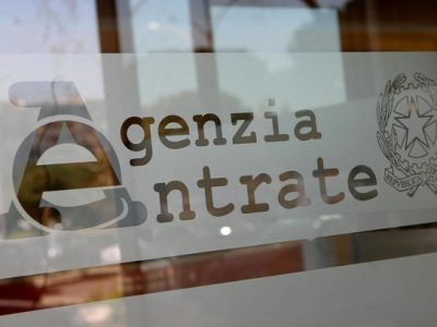 Definizione agevolata cartelle, in arrivo 700mila lettere dall’Agenzia delle entrate