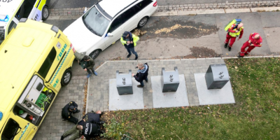 Oslo, ruba un’ambulanza e si lancia sui p...