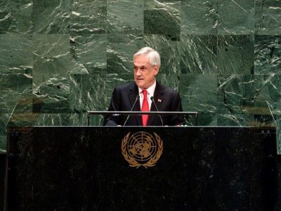 Cile, il presidente Piñera chiede perdono e annuncia un’agenda sociale