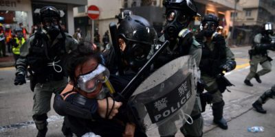 Hong Kong, sparati ieri dalla polizia 1400 lacr...