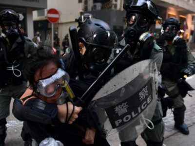 Hong Kong, sparati ieri dalla polizia 1400 lacrimogeni e 1300 proiettili di gomma