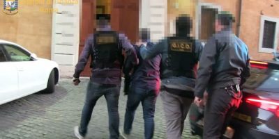 Rapine e spaccio di droga, sgominata a Roma la ...