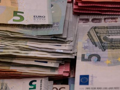 Il ministro Misiani “Siamo al lavoro per ridurre tasse sul lavoro”