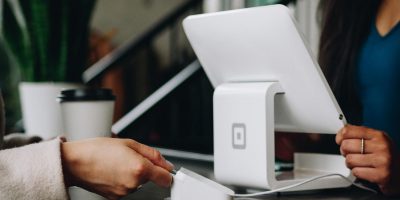 Il rapporto tra costi industriali e prezzi di v...