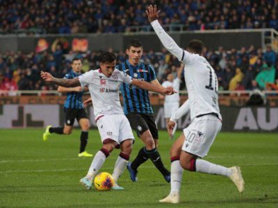 Serie A: affondano Atalanta e Genoa, cori contro Balotelli a Verona