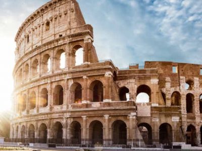 I “Friday” nel Bel Paese tra scioperi e acquisti sfrenati