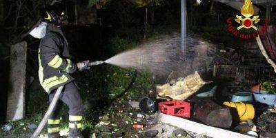 Esplode fabbrica di fuochi d’artificio: 4...