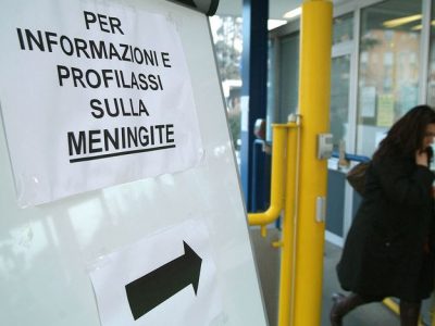 Meningite, donna di 27 anni muore in ospedale a Genova