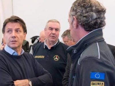 Il premier Conte su Venezia: “Nessuno resterà da solo”.