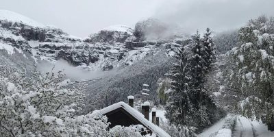 Dolomiti, 40 centimetri di neve mettono in cris...