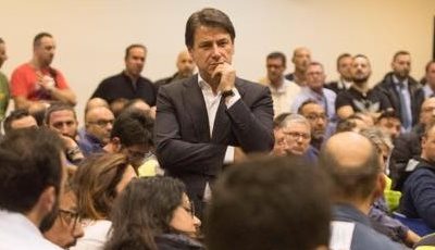 Il premier Conte a Taranto: lo Stato per l’ex Ilva