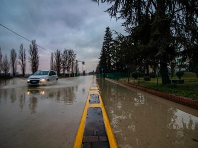 Il maltempo flagella l’Italia: allarme fiumi in Toscana ed Emilia
