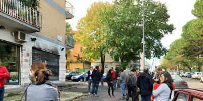 Fiamme alla libreria “La Pecora Elettrica...