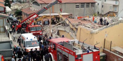 Quei 27 bambini che morirono sotto le macerie d...