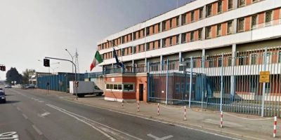 Esce dal carcere e ruba auto per tornare a casa...