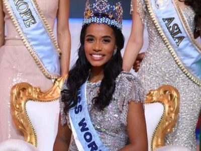 Una psicologa giamaicana di 23 anni è Miss Mondo 2019