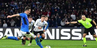 Napoli è poker con il Genk: avanti in Champions...