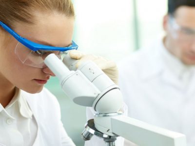 Fibrosi cistica, i ricercatori italiani trovano una cura per la piccola Camilla