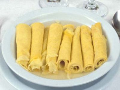 Le “scrippelle ‘mbusse” abruzzesi: crêpes made in Italy