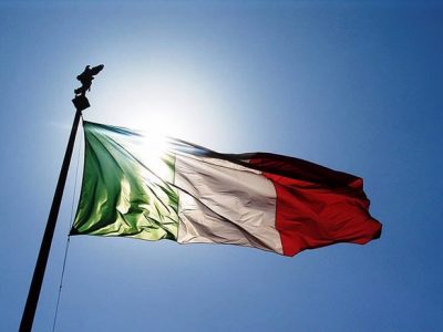 Nel 2019 gli italiani preoccupati per economia, clima e Trump