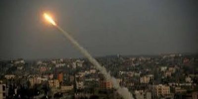 Continua il lancio di razzi verso Israele, il b...