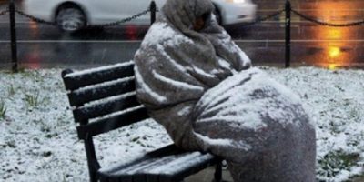 Senzatetto è morto di ipotermia in un giardino ...