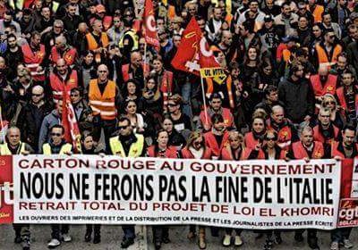 Francia, gli scioperi non si fermeranno neppure a Natale