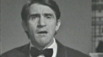 Il ricordo di Walter Chiari, un grande della co...