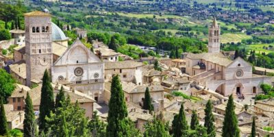 Alla scoperta di Assisi tra arte, storia e vedu...