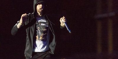 A sorpresa un nuovo album di Eminem contro le armi