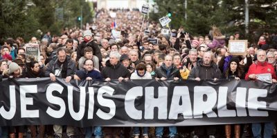 Cinque anni fa la strage al Charlie Hedbo: Pari...
