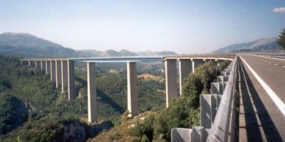 Le stampelle di viadotto Cerrano si sono sposta...