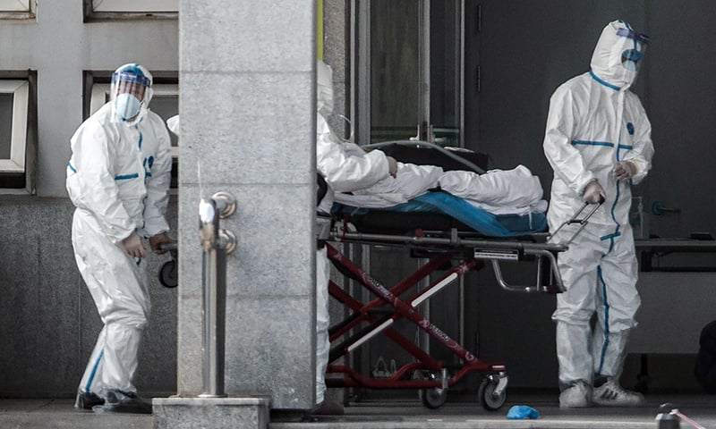 Non si placa la diffusione del Coronavirus di Wuhan, che sta creando enormi preoccupazioni in tutto il mondo. Gli aggiornamenti quotidiani diffusi dalla Commissione sanitaria nazionale cinese parlano di una netta accelerazione dei casi d'infezione, che nel giro di 24 ore sono saliti a 4.515 unità, quasi raddoppiati rispetto alle 2.744 unità di ieri.