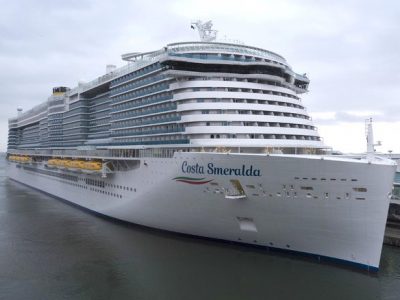 Virus cinese, scendono dalla nave i passeggeri bloccati a Civitavecchia