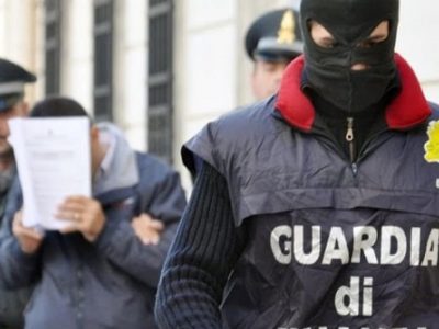 Arresti eccellenti a Crotone nell’inchiesta definita “Thomas”