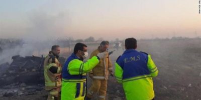 Un Boeing 737 delle Uk-A si schianta, morti tut...