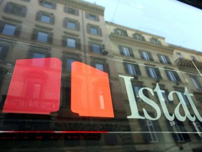 Istat, commercio estero extra Ue: disavanzo energetico da 70 miliardi