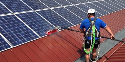 Emerge anche la truffa dei pannelli solari rici...