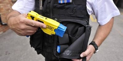 Taser alle forze dell’ordine,  in Consigl...